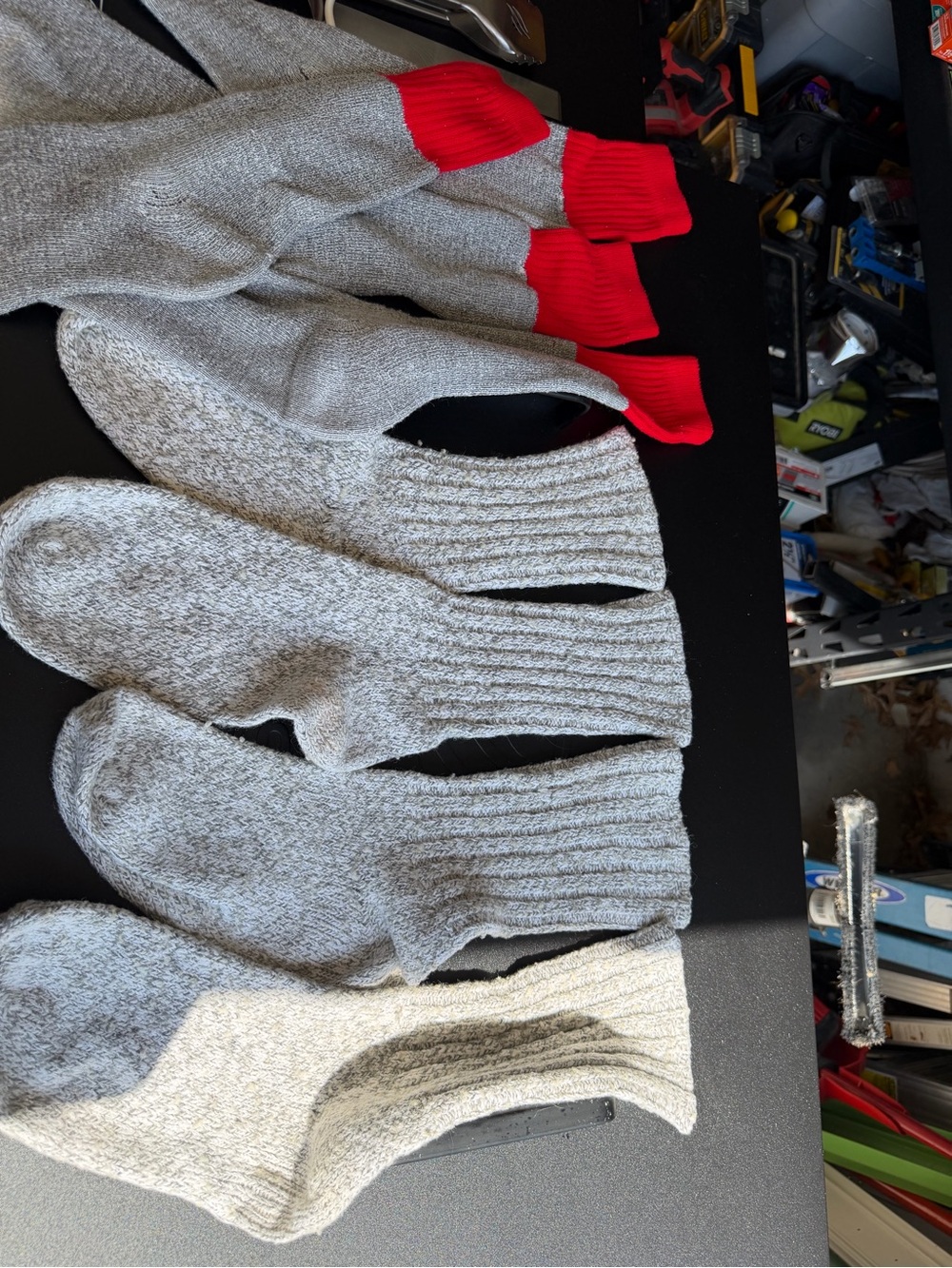 Dickies Men's Crew Socks Size M Solid Pattern Gray/Red Crew Length Red Cuff